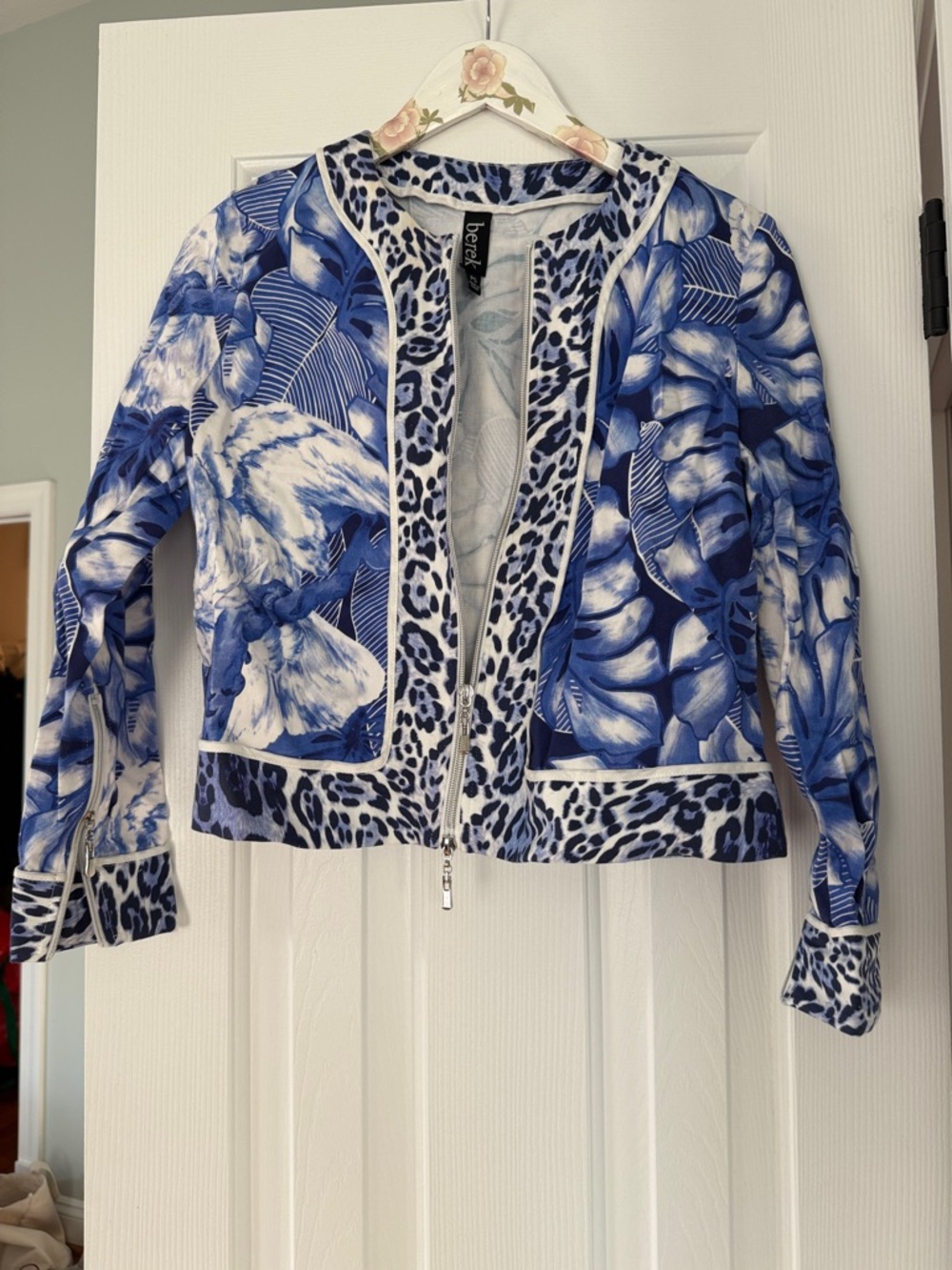 berek Blue Floral & Leopard-Trim Zip Jacket small petite animal print
